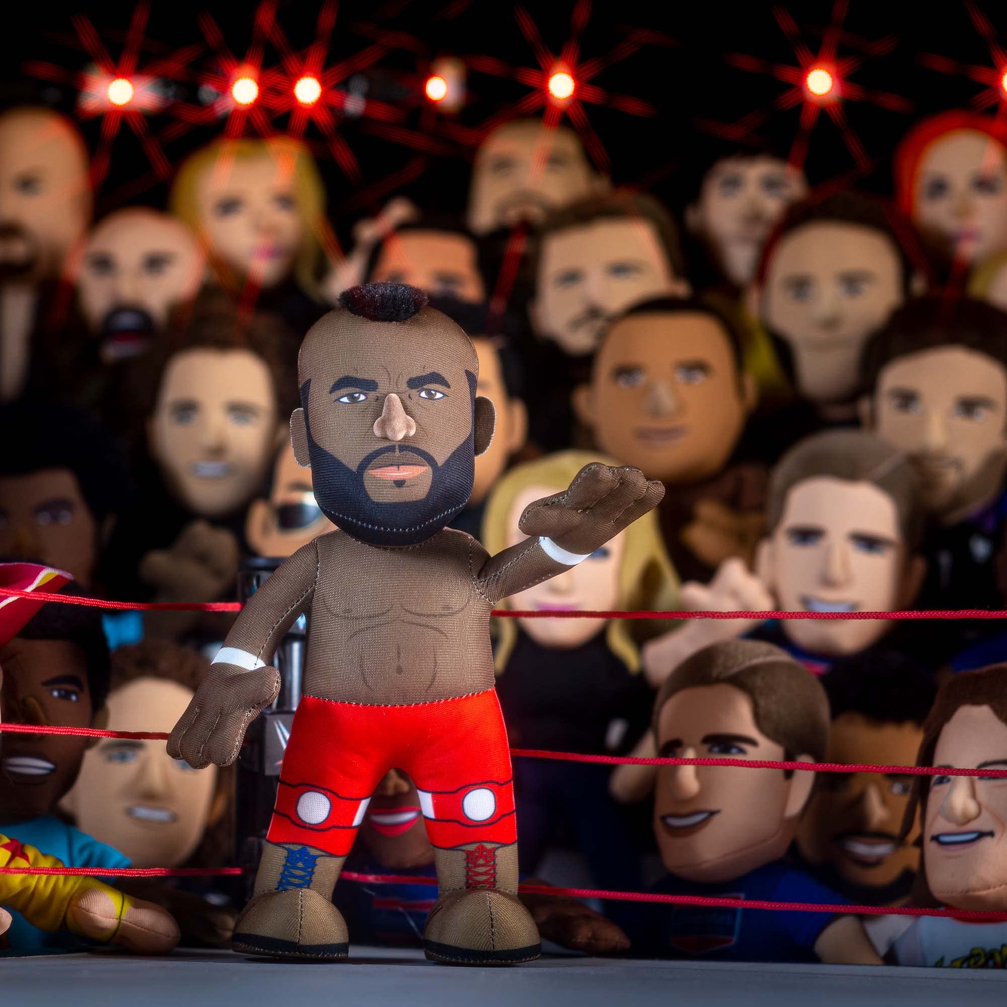 Amazon.com: Bleacher Creatures WWE Legend Wrestlemania Mr. T 10